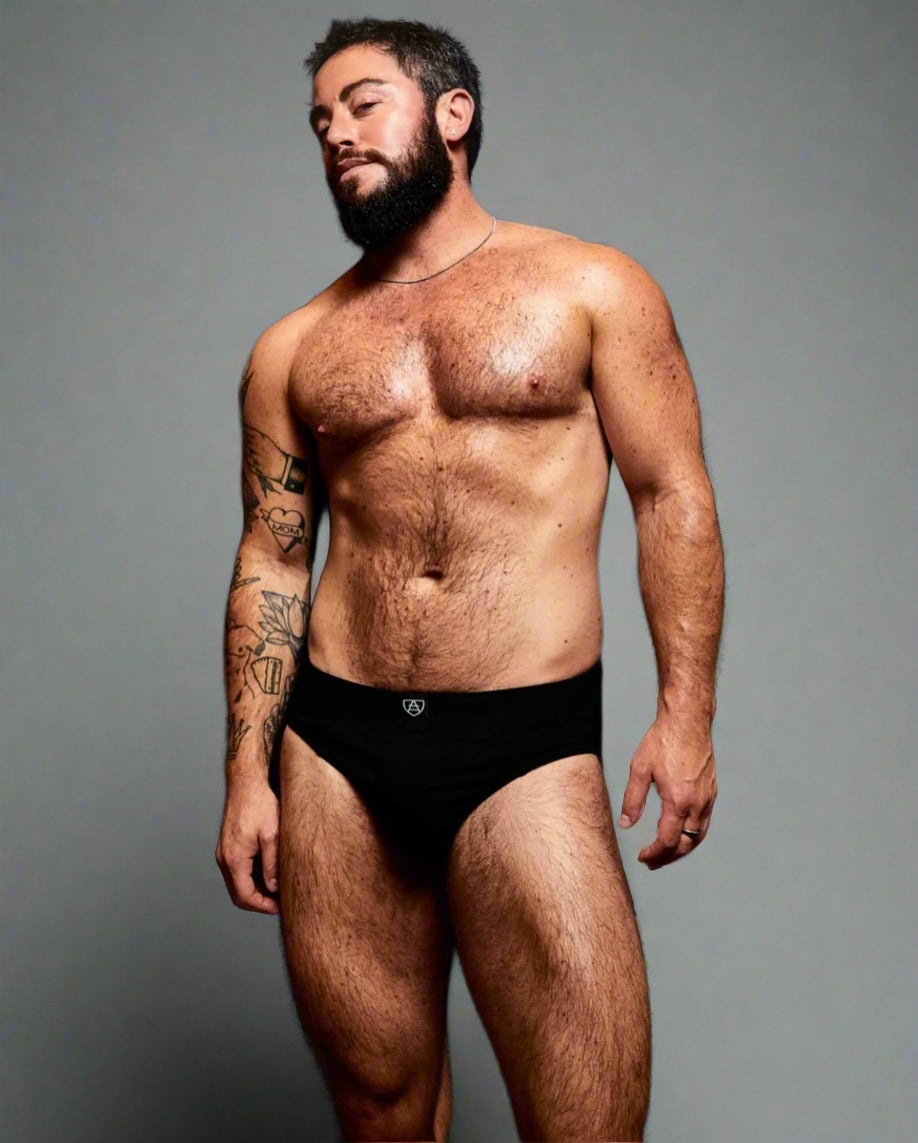 Chest Binding 101: Choosing a Safe and Comfortable FTM Binder